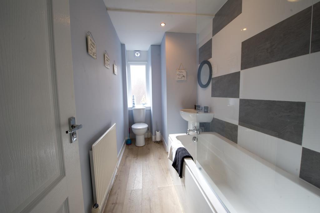 Premier - Crathie View Apartment Glasgow Exterior photo